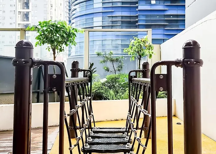 Makati With Gym Pool And Massage * Manila