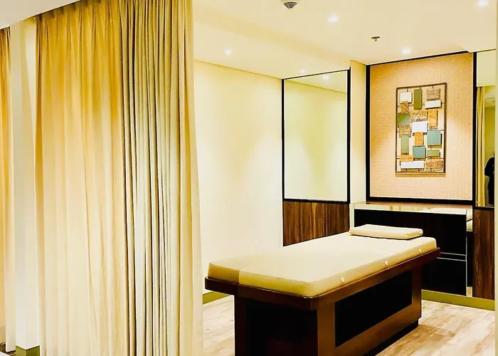Apartment Makati With Gym Pool And Massage *